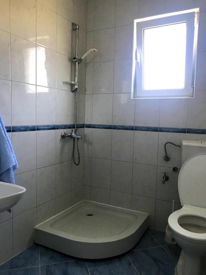Apartments Kraja 乌尔齐尼 外观 照片