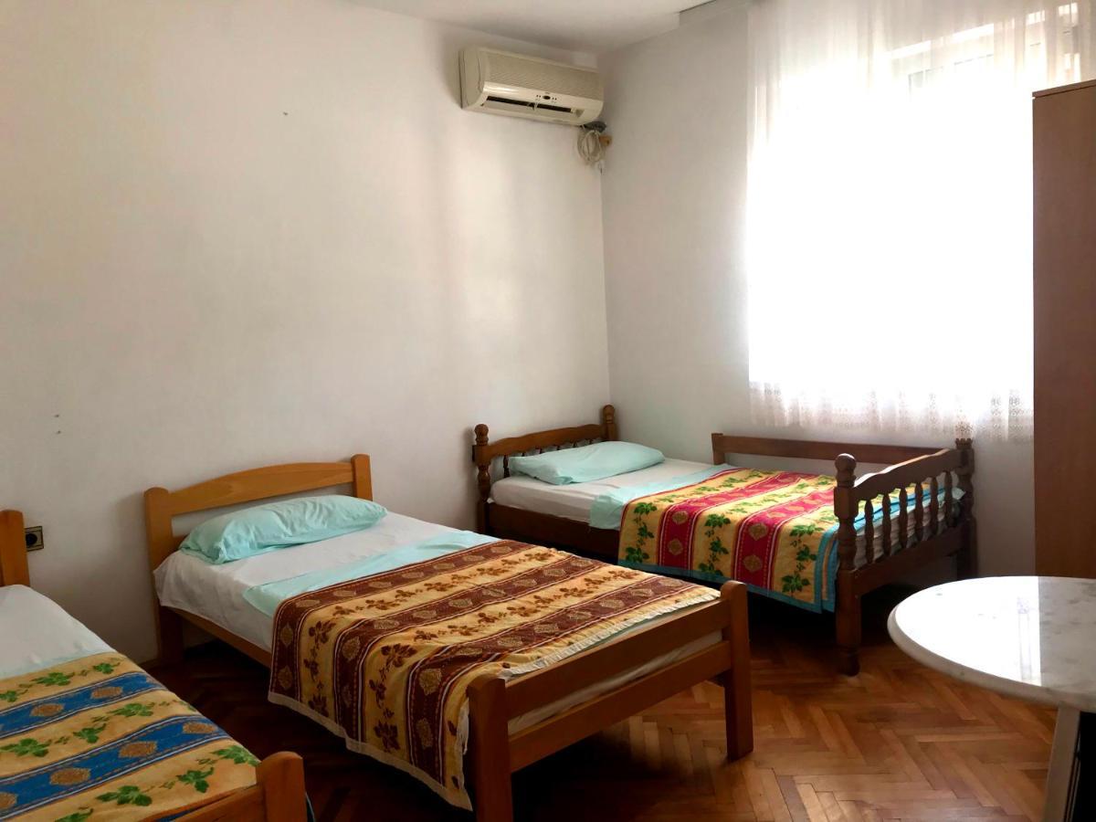 Apartments Kraja 乌尔齐尼 外观 照片