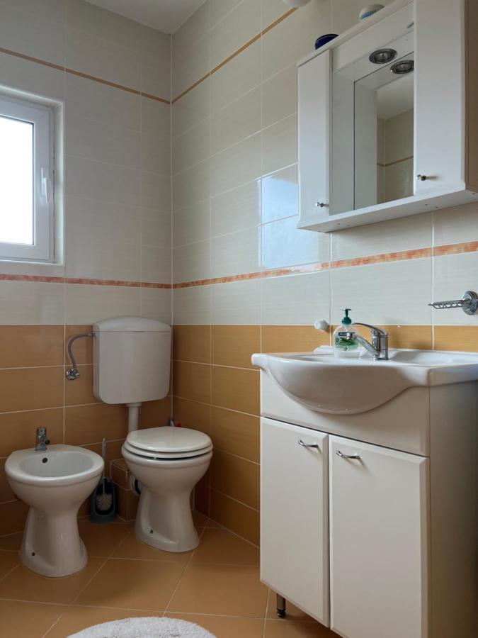 Apartments Kraja 乌尔齐尼 外观 照片